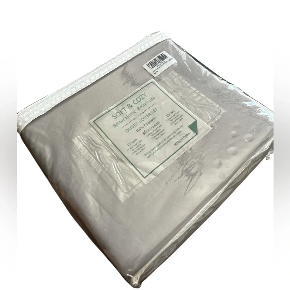 Soft & Cozy Light Gray Duvet Cover Set - 100% Polyester NWT